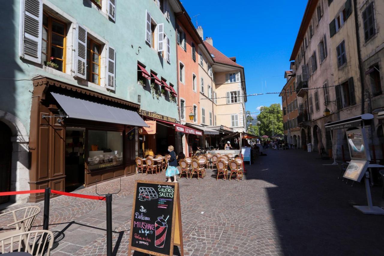Le Coquet - Gare - Hyper Centre - Parking - Wifi - Netflix - Disney+ Annecy Exterior photo